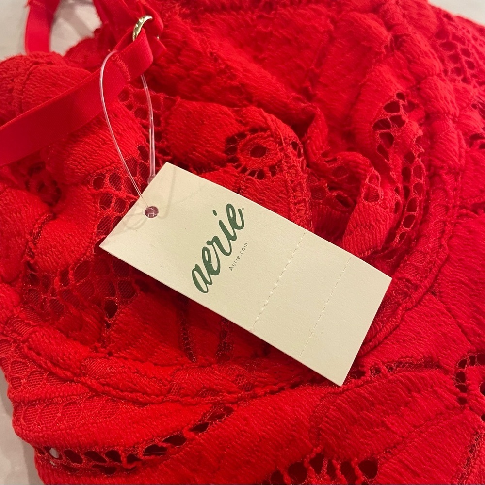 Aerie Red and Gold Lace Balconette Bra with Underwire and Scalloped Trim - Picture 12 of 12